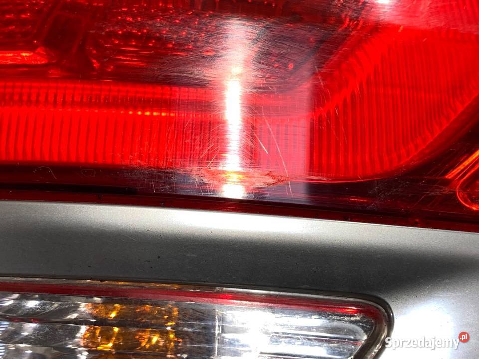 LAMPA PRAWY TYŁ JEEP GRAND CHEROKEE WK