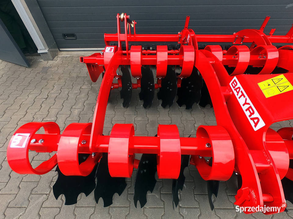 Brona talerzowa BATYRA Lublin na sprężynach Maszyny uprawowe