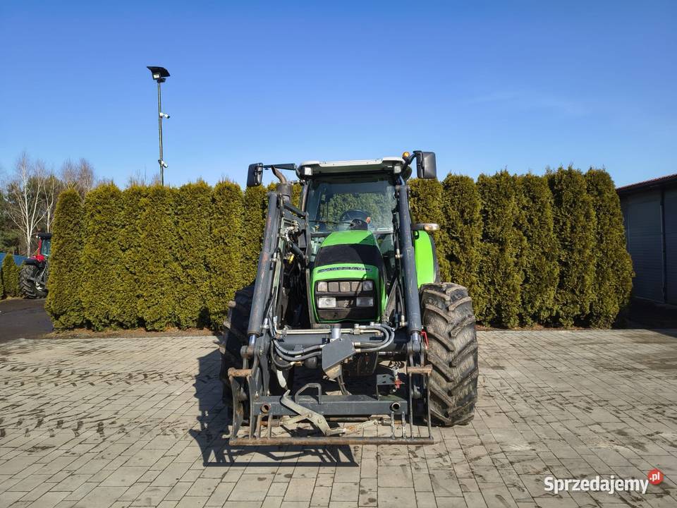 DeutzFahr K420 z ładowaczem Grabów Szlachecki