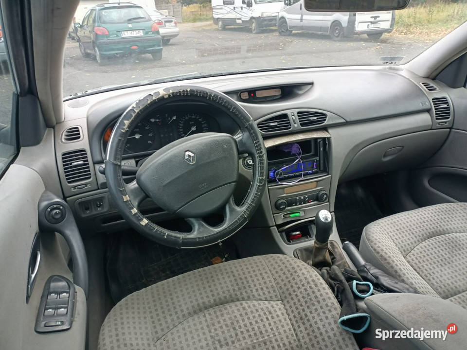 Renault Laguna Renault Laguna 16 bg 04r II 4/5 Tarnów