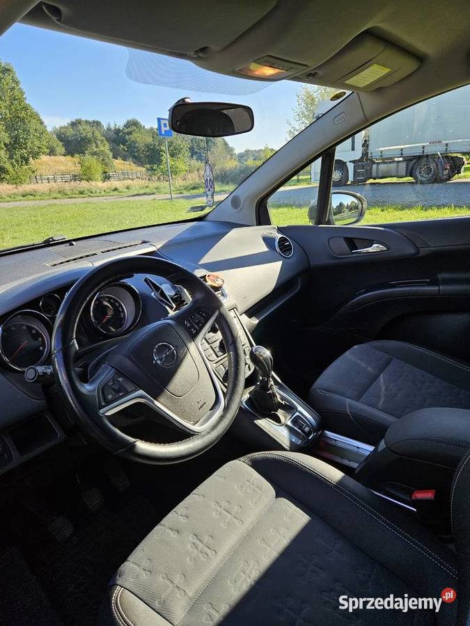 Opel Meriva 14 100 bez turbo 2010 nieuszkodzony Kalisz sprzedam