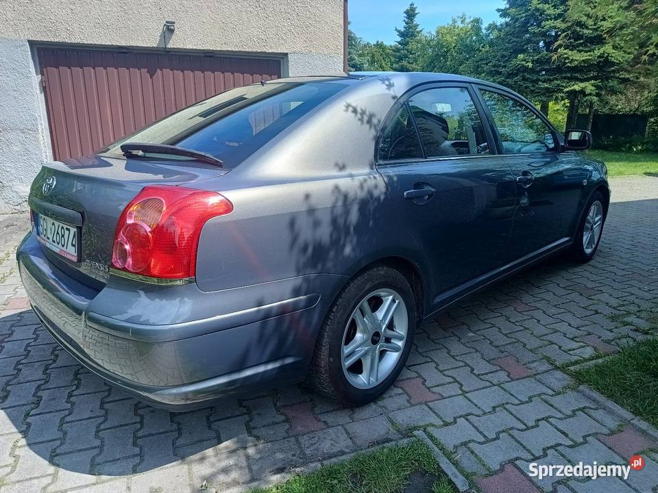 Toyota Avensis LPG 18 4/5 śląskie Knurów