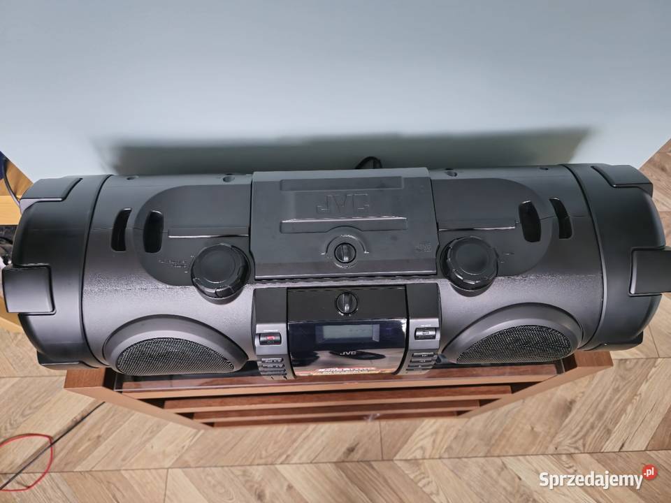 Mocny boombox radio JVC RV NB75B Z bluetooth