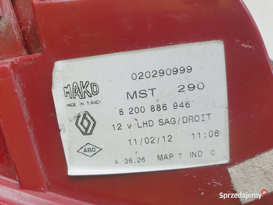 LAMPA PRAWA Renault Clio III HB lift TYLNA prawy lubelskie