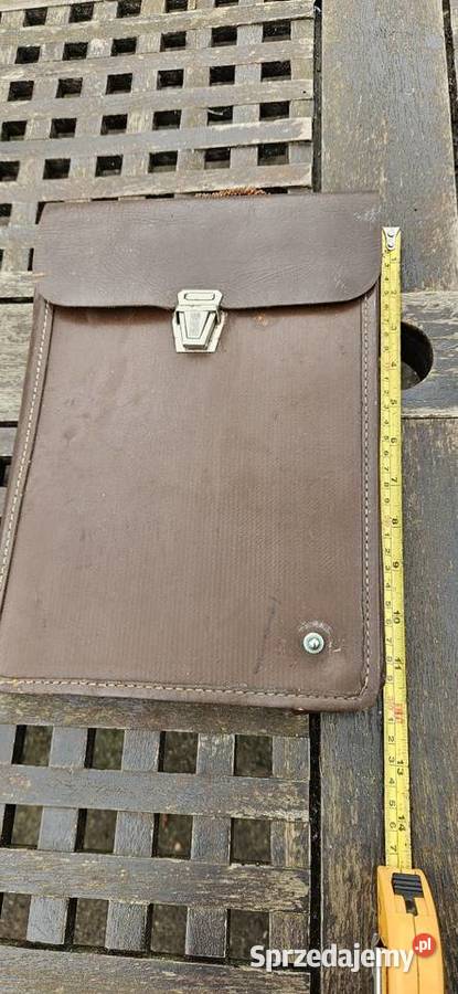 1980OryginałSkórzana raportówka z PRLu sprzedam