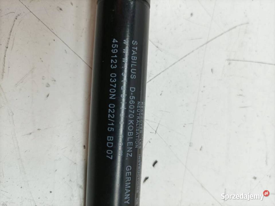SIŁOWNIK KLAPY TYŁ BAGAŻNIKA 31335795 Volvo XC Rok produkcji 2015