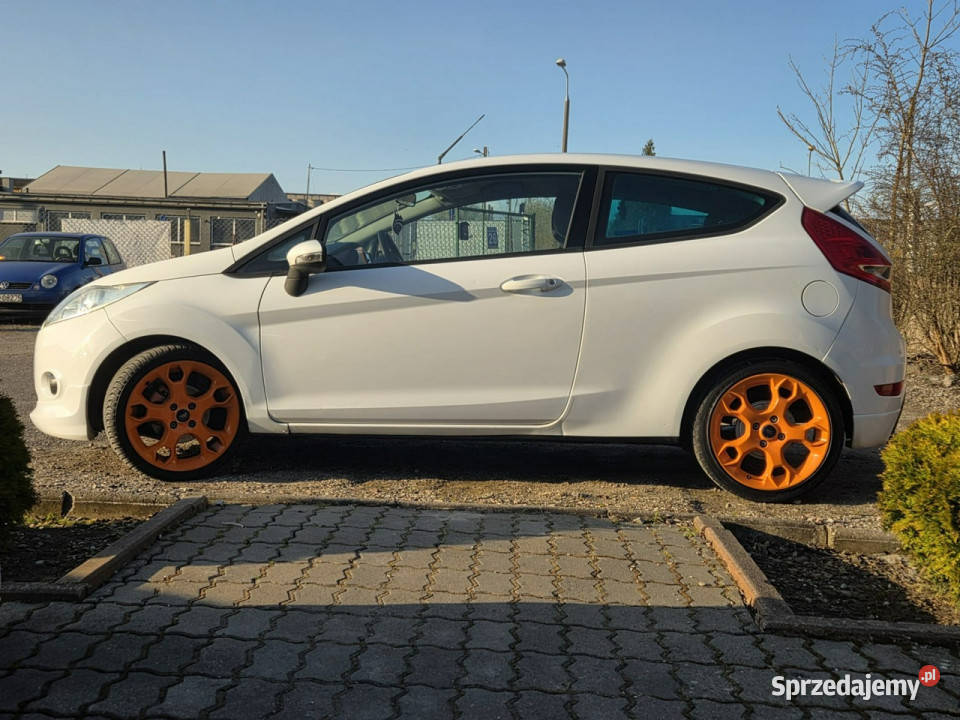 Ford Fiesta 16 TDciSportTitaniumPełen czujnik zmierzchu