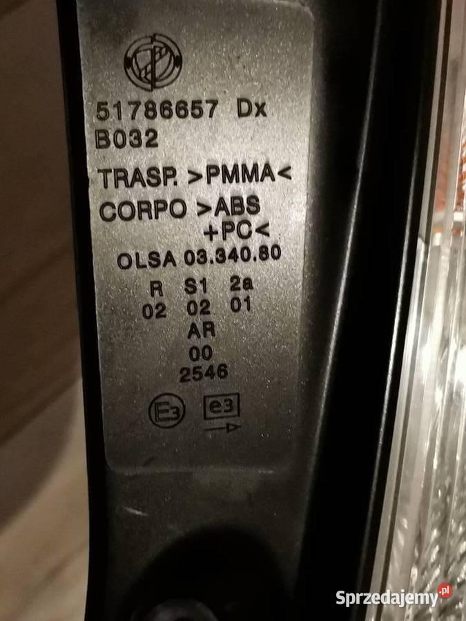 LANCIA YPSILON PRAWA LAMPA TYŁ 51786657 wielkopolskie Międzychód