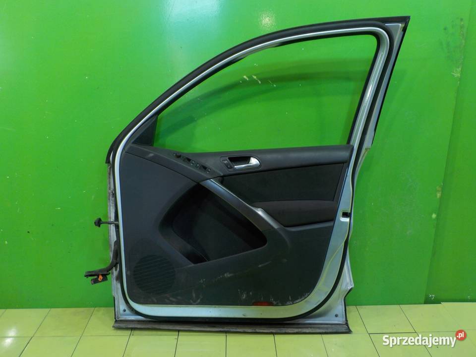 VW TIGUAN I 14 TSI 08r 5D drzwi prawe przod Suków
