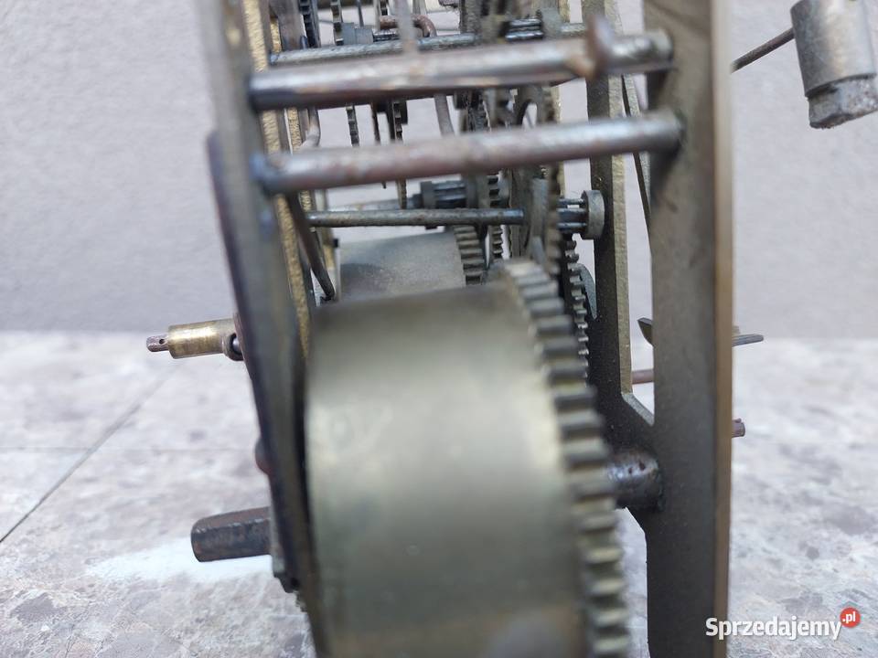 766 Mechanizm zegara ściennego Kienzle