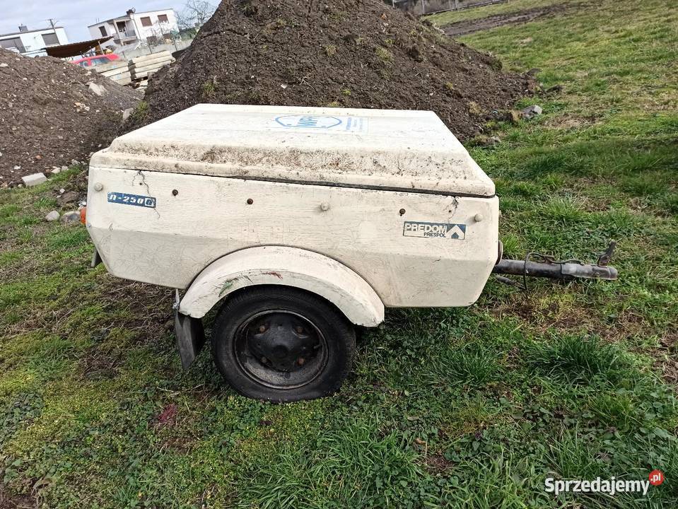 Przyczepka przyczepa Niewiadów n250 na cytrynach Niewiadów wielkopolskie Poznań