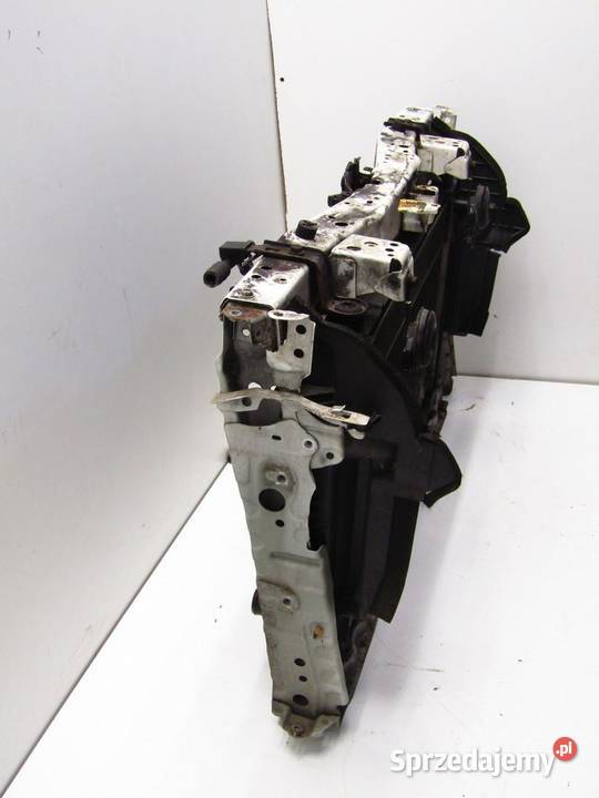 PAS PRZEDNI CHŁODNICE 18 HYBRID KPL TOYOTA PRIUS