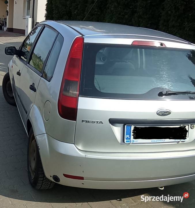 Sprzedam używany samochód osobowy marki Ford nieuszkodzony Daszewice
