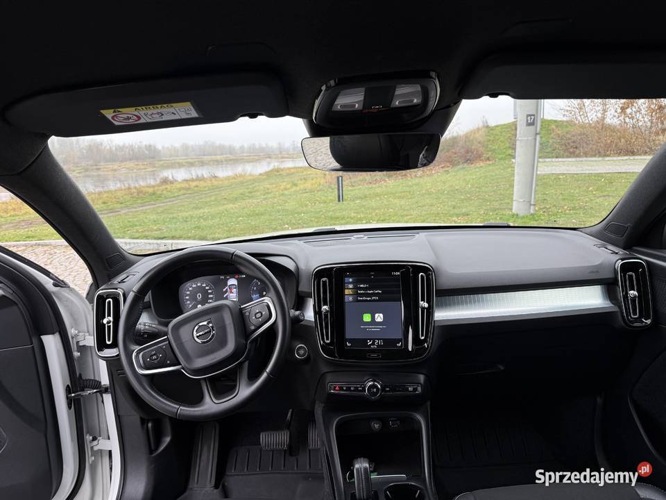 Volvo Xc 40 15 t3 model 2020 Faktura VAT 23 167KM XC 40 świętokrzyskie