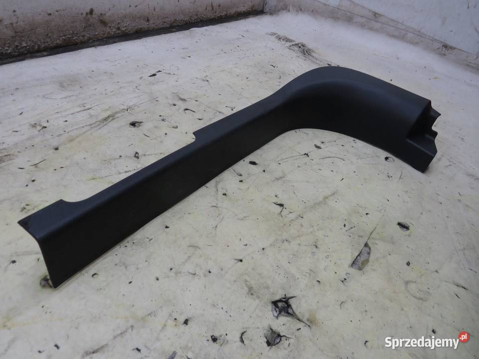 OSŁONA PROGU PRAWA FORD FIESTA MK8 H1BBA13208 osobowe Podszybia