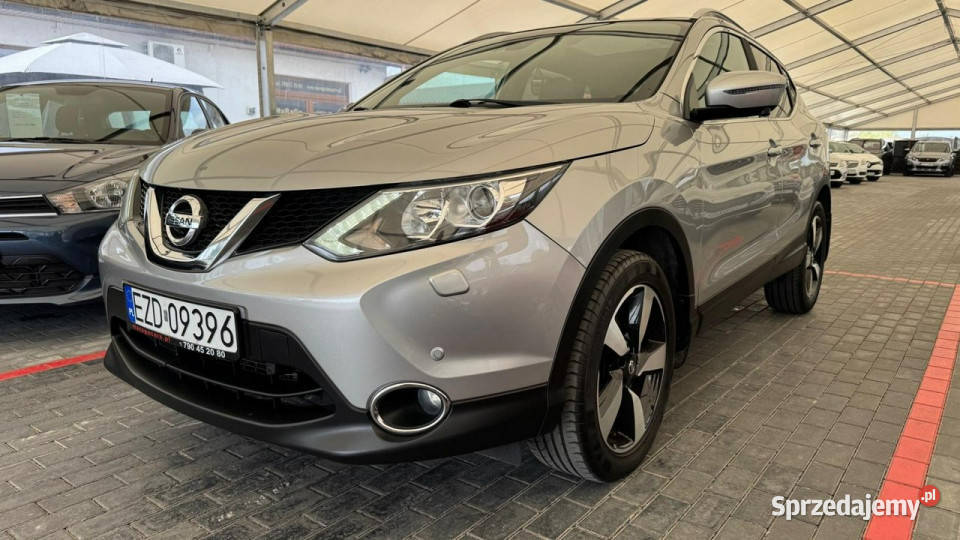 Nissan Qashqai Nissan Qashqai Automat 12 Benzyna Zduńska Wola