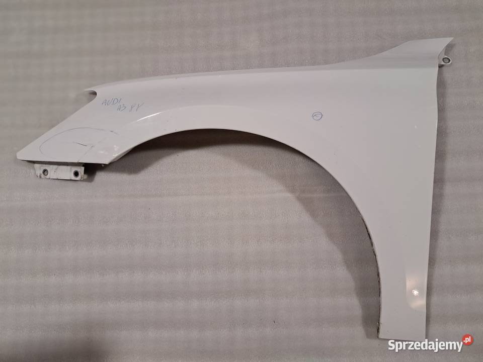 Błotnik L Audi a3 8y osobowe Białystok