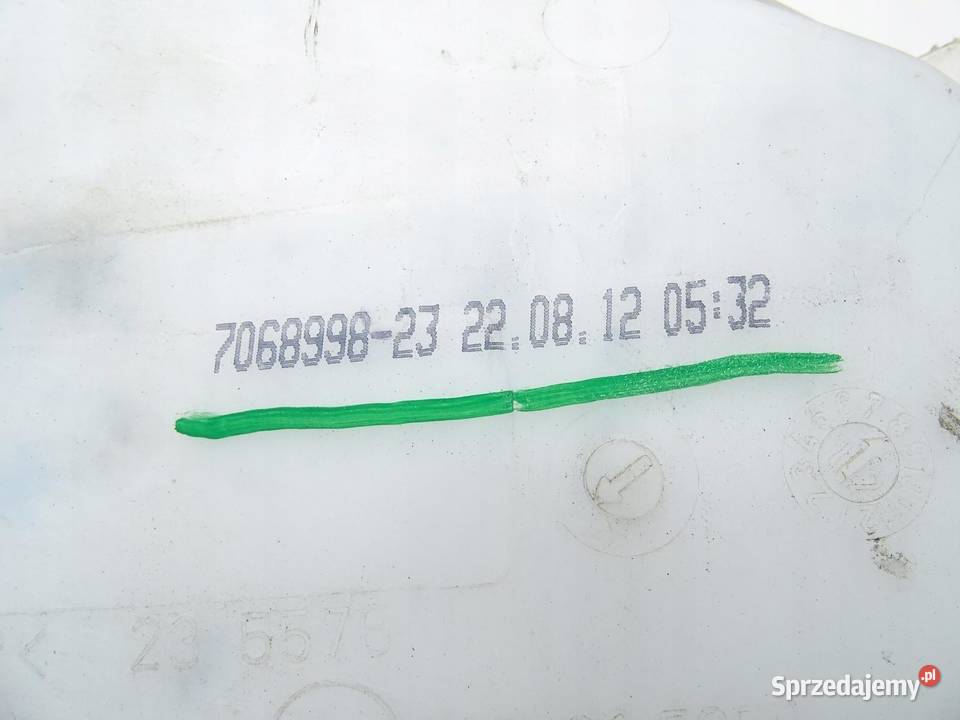 ZBIORNIK ZBIORNICZEK SPRYSKIWACZY 7068998 BMW X1 osobowe
