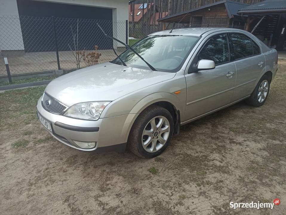 Ford Mondeo 18 benzyna gaz nieuszkodzony
