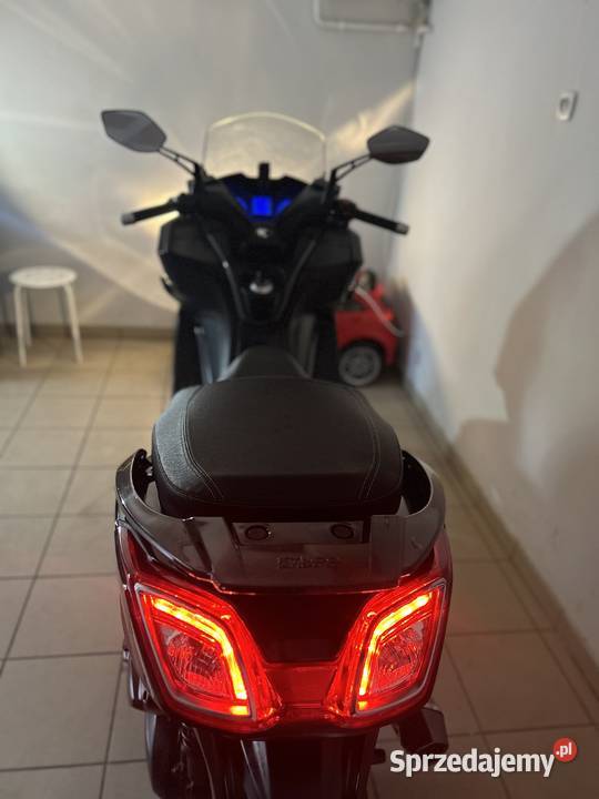 Sprzedam maxi skuter Kymco downtown 1253 2018 r Konin
