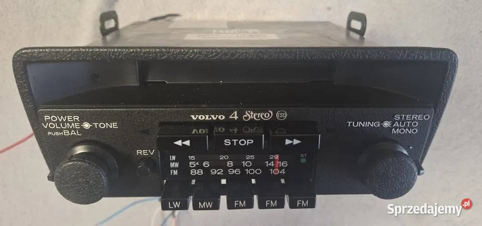 Radiomagnetofon Volvo RX911VQ do Volvo 242 244