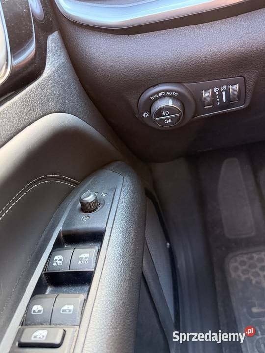 Jeep compass 13 benzyna automat 1szy właściciel Warszawa sprzedam