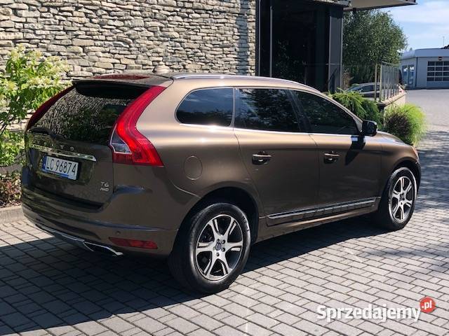 VOLVO XC60 30 T6 benzyna 304 zarejestrowany full 2953cm3 Chełm