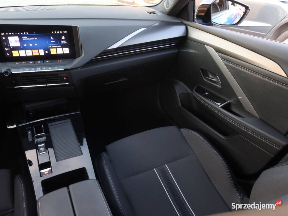 Opel Astra 12 Turbo Katowice