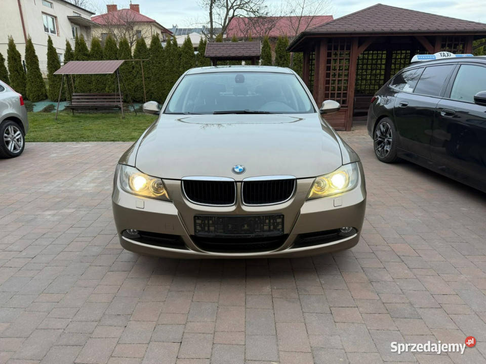 BMW 318 Bezwypadkowy Xenon klimatronik E90