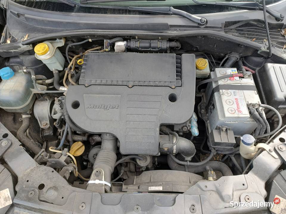 Sprzedam uszkodzony Fiat Linea 2011r 13 multi