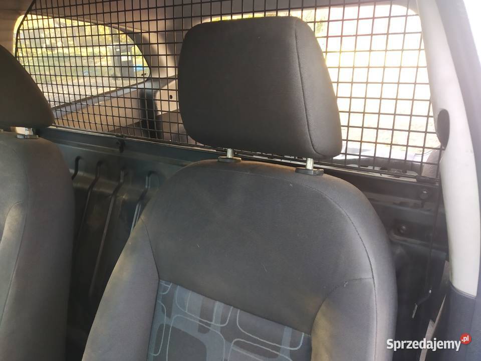 Ford Fiesta 13 Benzyna 2007 Van Vat1 FV23 kupiony w polskim salonie Szczecin sprzedam