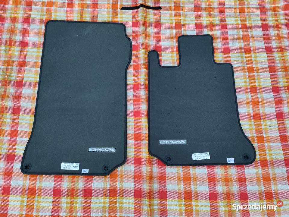 Oryginalne dywaniki welurowe Mercedes W204 S204 Bolewice