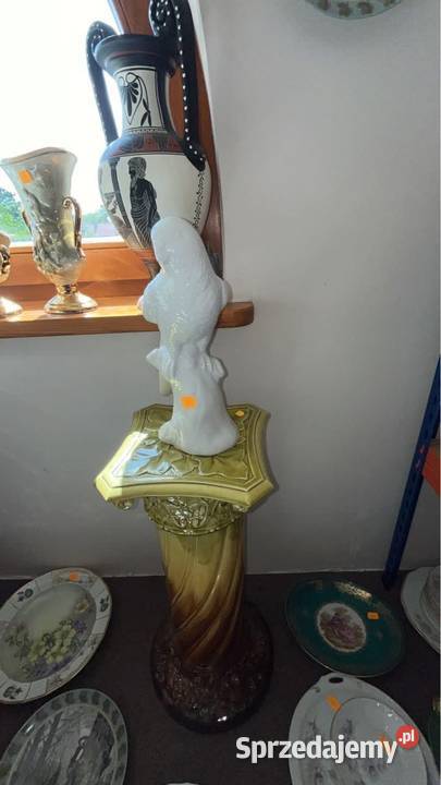 Porcelanowy postument Do kwiatów Pod rzeźbę czy Gdańsk