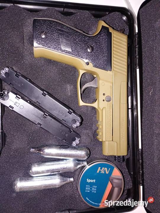 Wiatrówka pistolet SIG Sauer p226