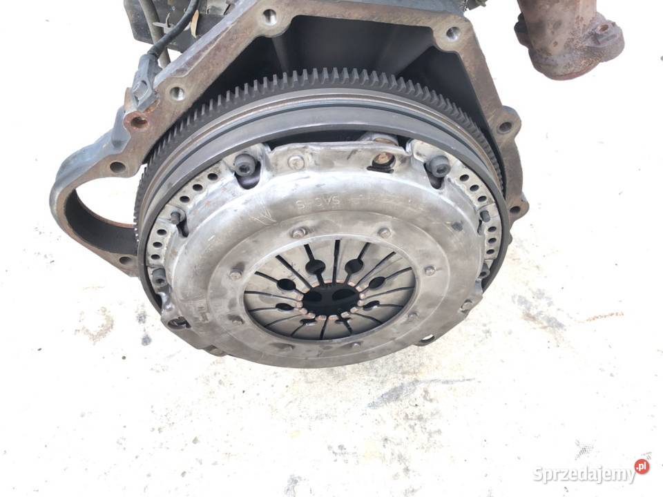 SILNIK MERCEDES 20 129 9603 W638