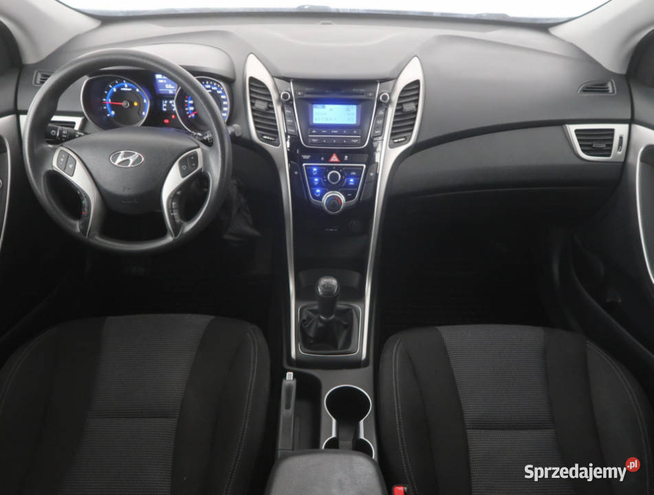 Hyundai i30 16 CRDi isofix Motoryzacja