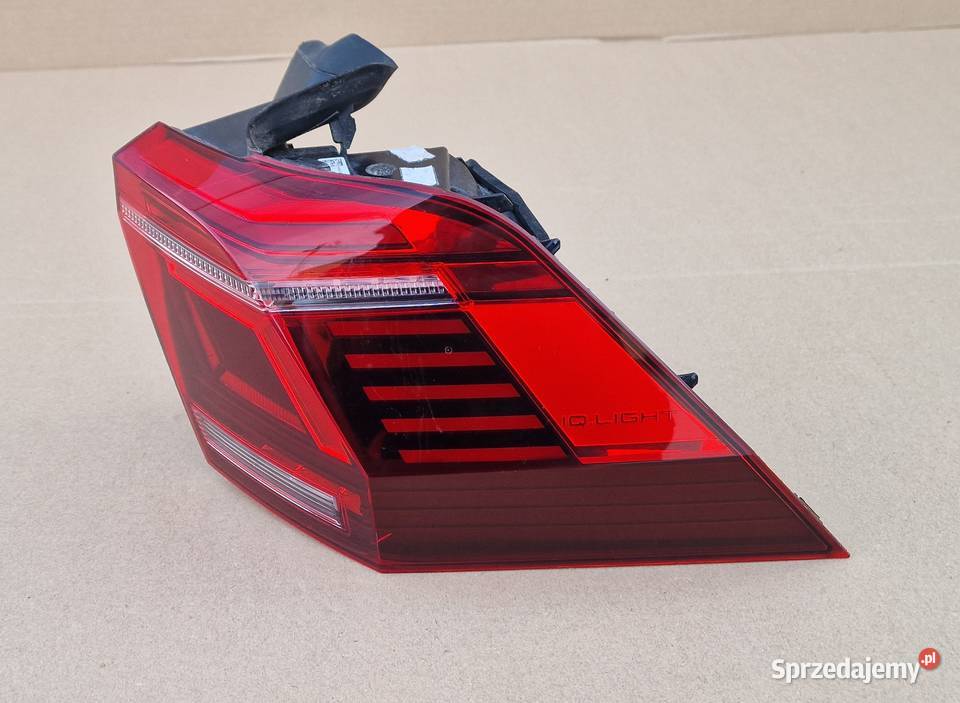 VW TIGUAN II 5NA LAMPA PRAWA TYŁ TYLNA IDEALNA Lampy tylne Bieleń sprzedam