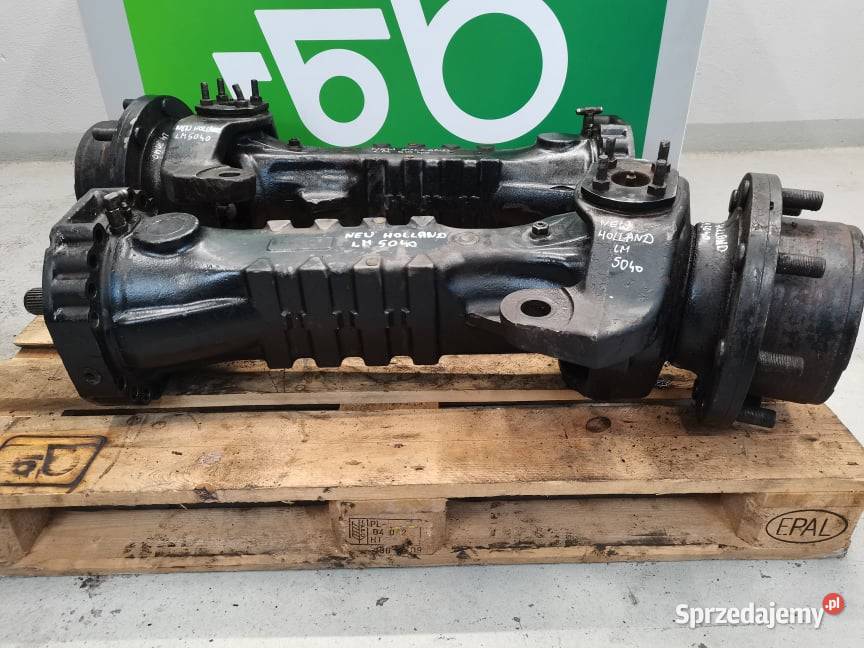 Holland LM 5040 Zwolnica Zwrotnica Półoś Pochwa