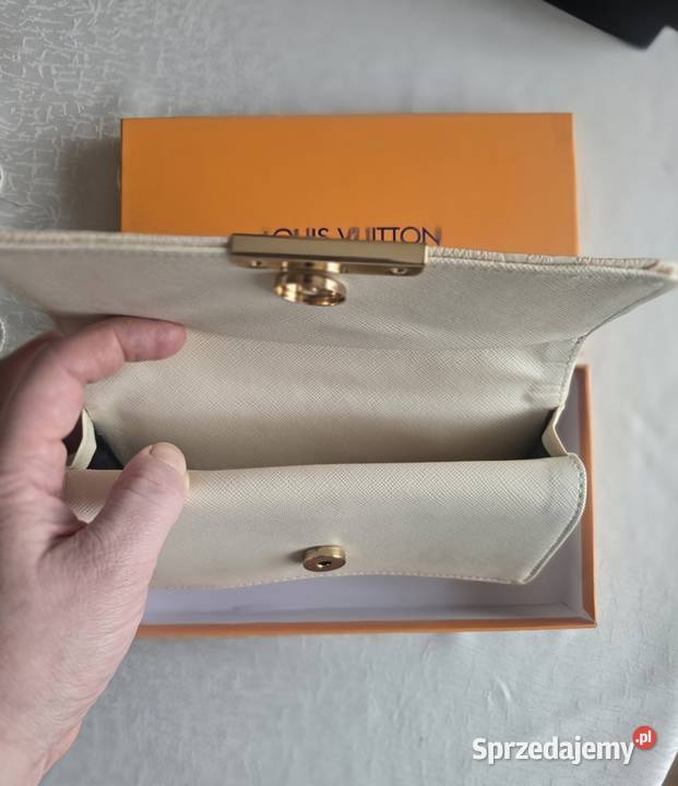 Portfel w pudełku logowany Ostrzeszów