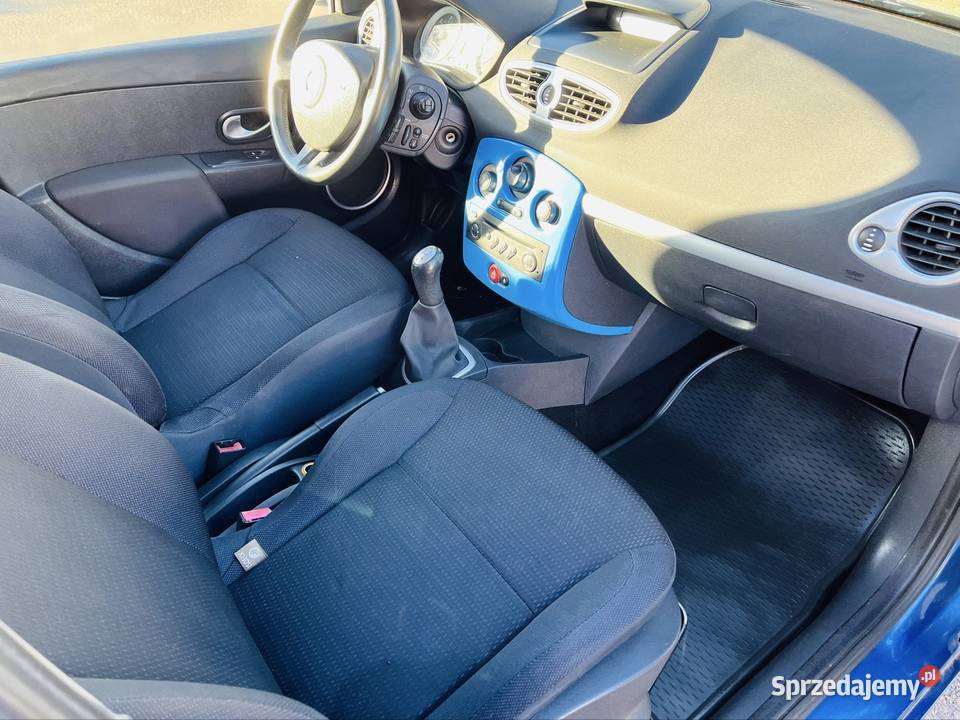 Wynajem renault clio 15 dCi Pozostałe zachodniopomorskie Szczecin usługi moto