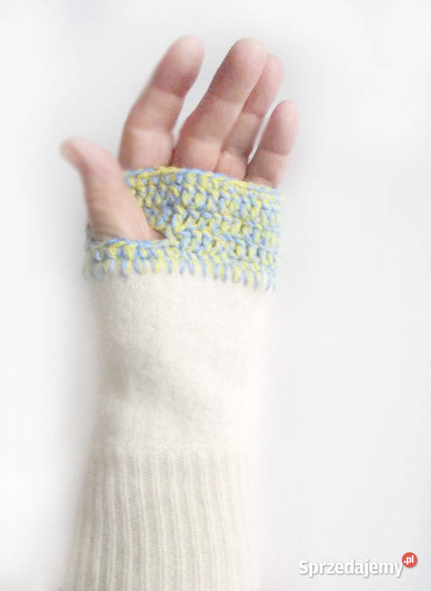 wełniane mitenki pastelowe mitenki ciepłe Białystok