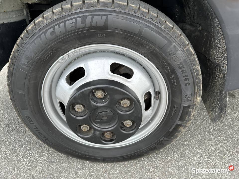 NISSAN CABSTAR NT400 MAXITY KIPPER WYWROTKA Piekarzew sprzedam
