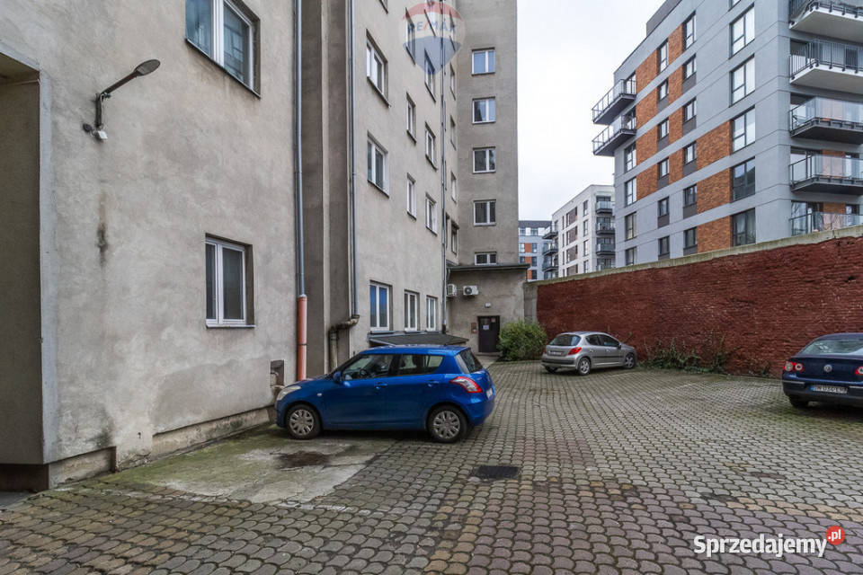4 pokoje Balkon 2 piętro 1 Centrum Sprzedaż Łódź