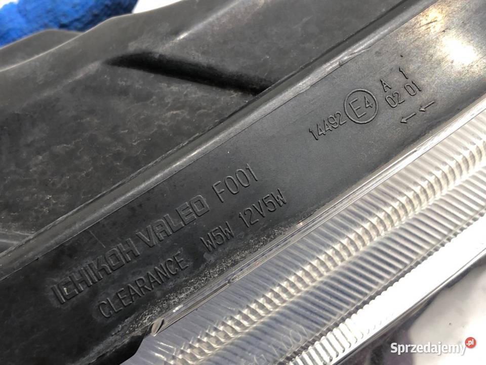 KIERUNKOWSKAZ PRAWY PRZÓD NISSAN JUKE F15 podkarpackie