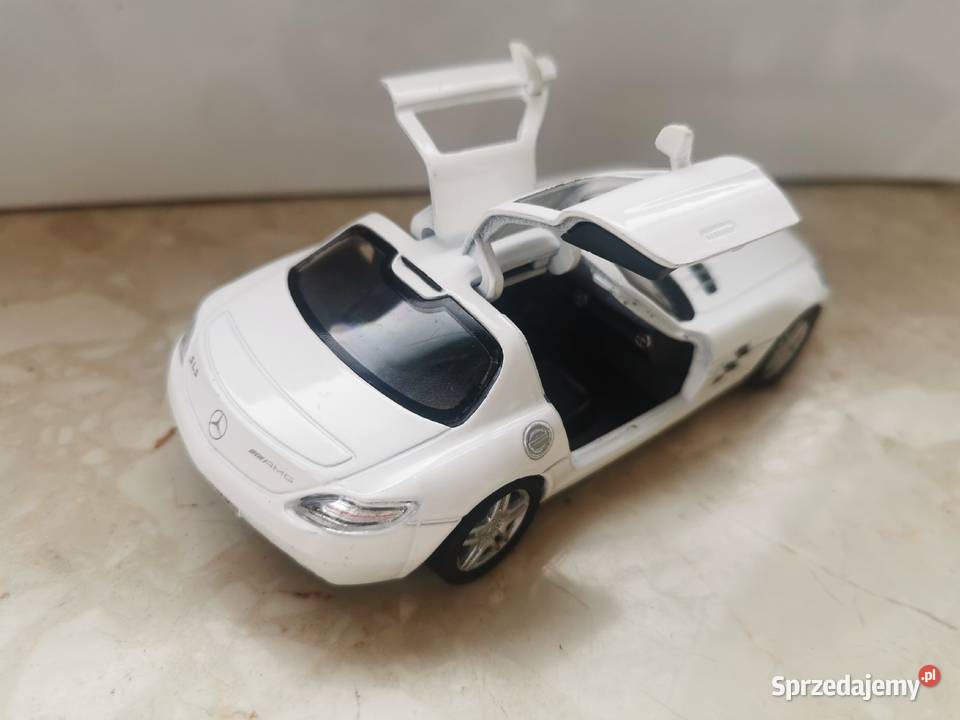 małych i dużych fanów motoryzacji Zgrabny model Samochody i pojazdy
