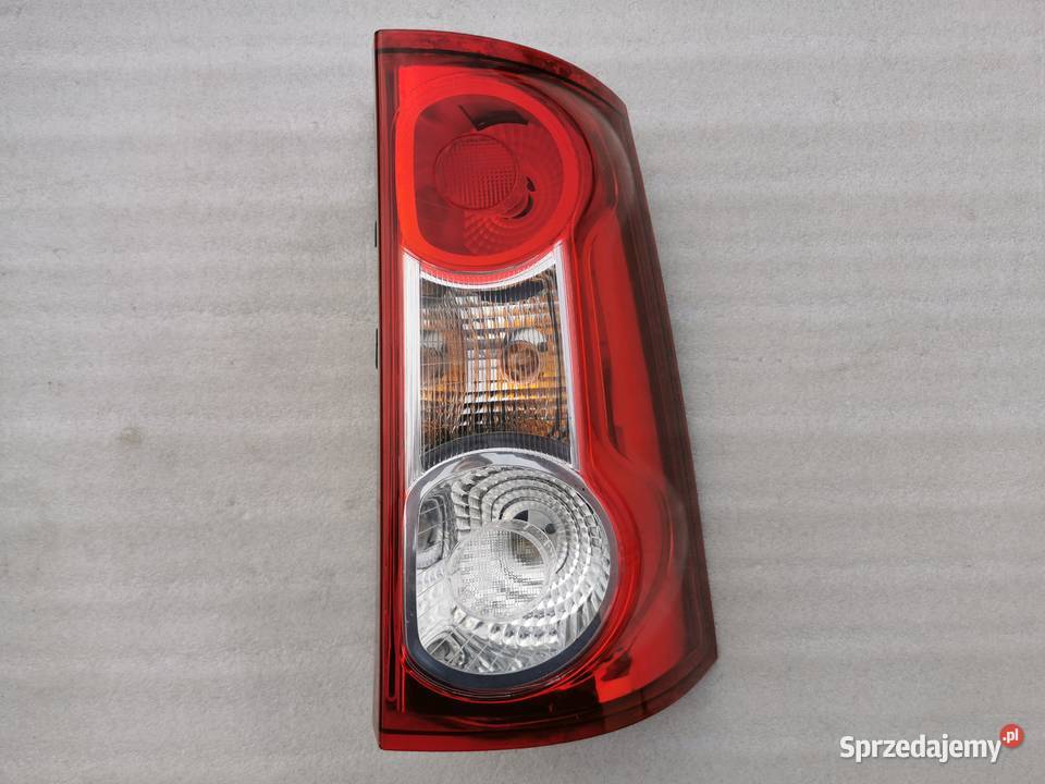 Lampa Prawy Tył Tylna Prawa Dacia Logan MCV SD Wyszków
