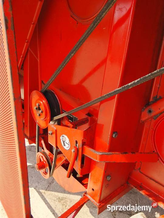 Kombajn zbożowy Massey Ferguson 487 sieczkarnia Skaryszew