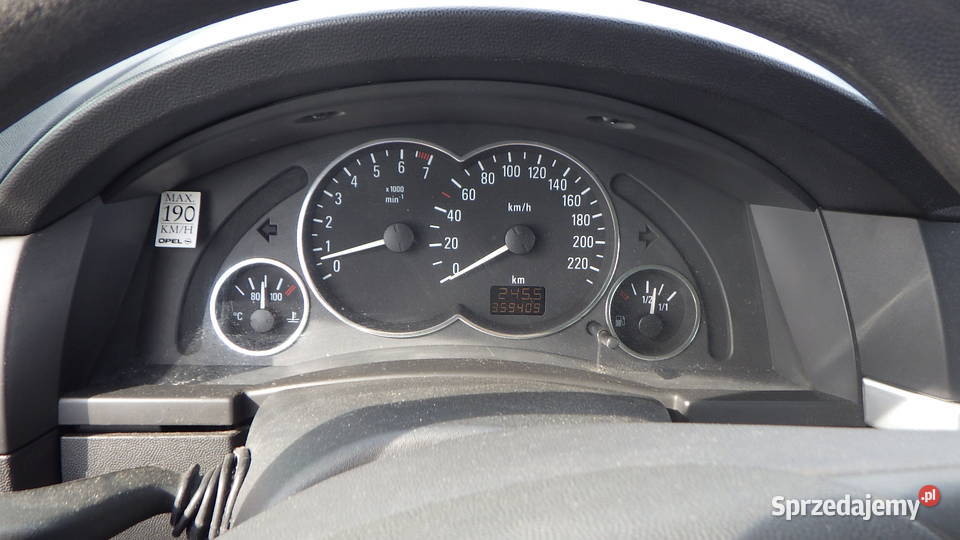 fajna zadbana Meriva 18 125 klimatronik sprawdna Motoryzacja lubelskie Lublin