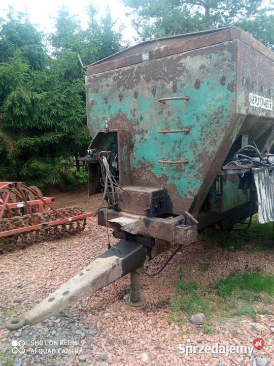 Rozsiewacz wapna żmijkowy 2006r Bolesławiec