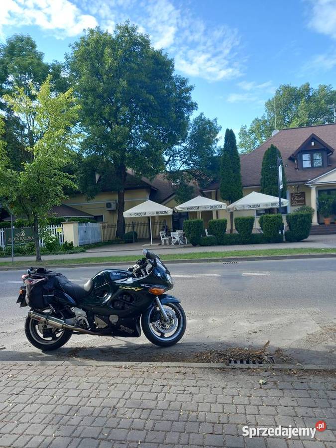Sprzedam motocykl turystycznosportowy Suzuki nieuszkodzony